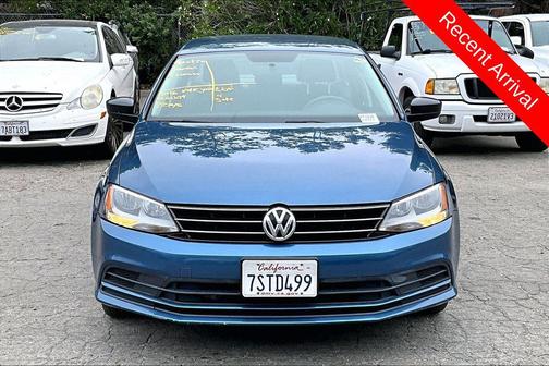 Blue Metallic 2016 Volkswagen Jetta 1.4T S w/Technology