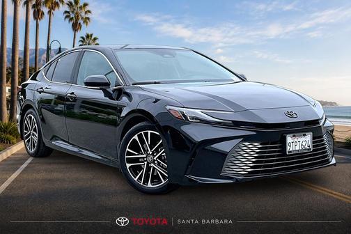 Midnight Black Metallic 2025 Toyota Camry XLE