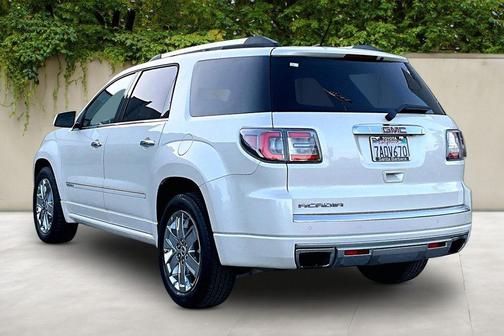 White 2013 GMC Acadia Denali