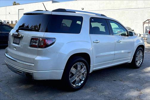 White 2013 GMC Acadia Denali