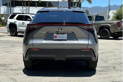 2025 Toyota bZ4X XLE
