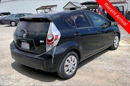 Black Sand Pearl 2013 Toyota Prius c Two