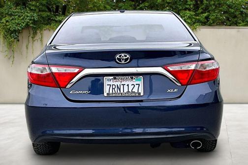 Dark Blue 2016 Toyota Camry XLE