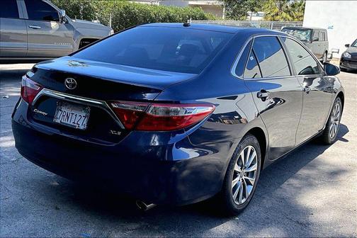 Dark Blue 2016 Toyota Camry XLE