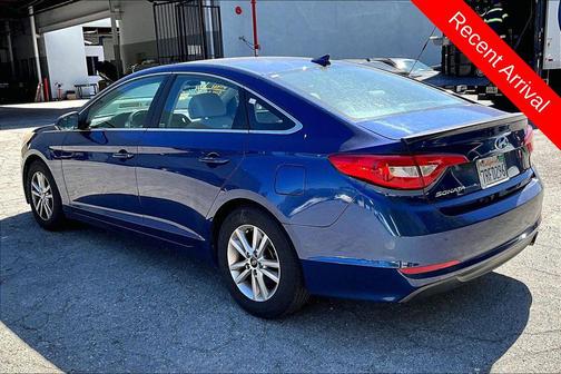 2016 Hyundai SONATA SE