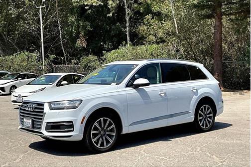 2017 Audi Q7 3.0T Premium