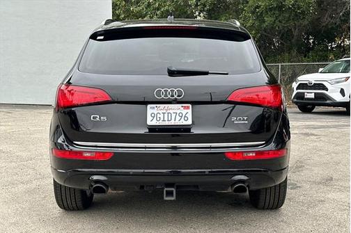 2017 Audi Q5 2.0T Premium Plus