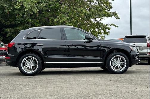 2017 Audi Q5 2.0T Premium Plus