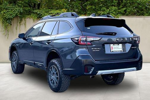 Magnetite Gray Metallic 2022 Subaru Outback Limited