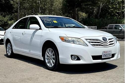 2010 Toyota Camry XLE