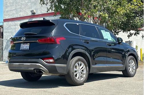 2019 Hyundai SANTA FE SEL 2.4