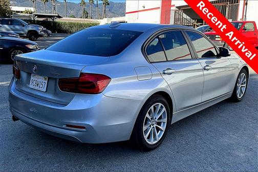 2017 BMW 320 i