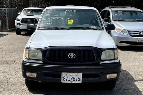 2004 Toyota Tacoma Base