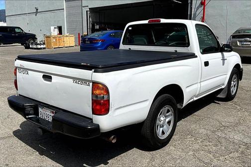 2004 Toyota Tacoma Base