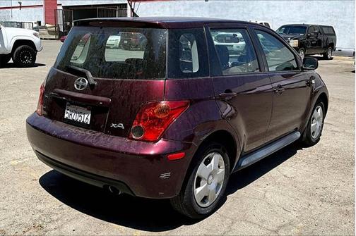 2004 Scion xA Base