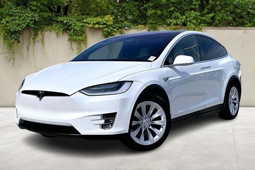 Pearl White Multi-Coat 2019 Tesla Model X Long Range