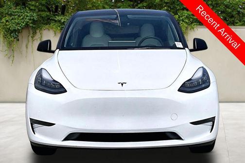 Pearl White Multi-Coat 2021 Tesla Model Y Long Range Dual Motor All-Wheel Drive