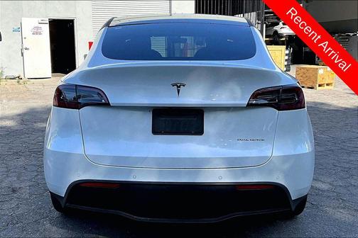 Pearl White Multi-Coat 2021 Tesla Model Y Long Range Dual Motor All-Wheel Drive