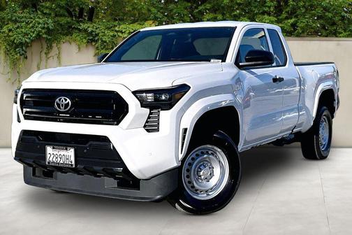 2025 Toyota Tacoma SR