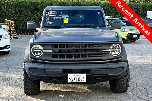 2021 Ford Bronco Base