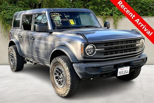 2021 Ford Bronco Base