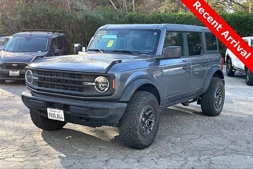 2021 Ford Bronco Base