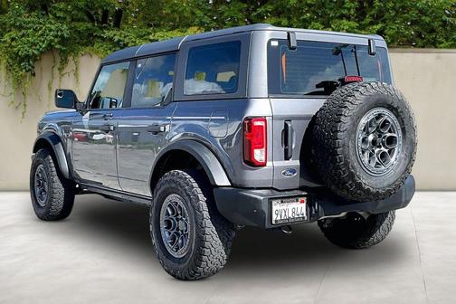 2021 Ford Bronco Base