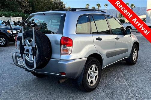 2003 Toyota RAV4 Base