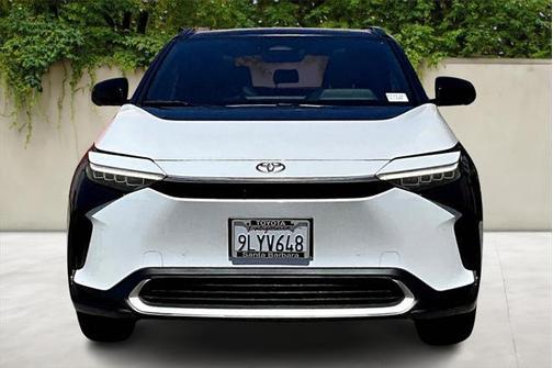 2023 Toyota bZ4X Limited