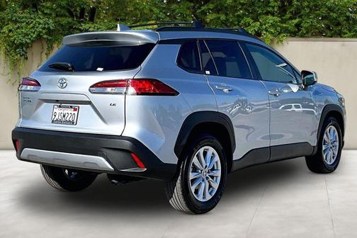 2023 Toyota Corolla Cross LE