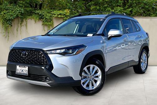 2023 Toyota Corolla Cross LE