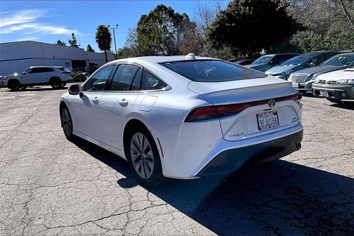 2023 Toyota Mirai Base