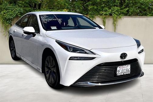 2023 Toyota Mirai Base