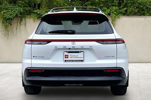 2026 Toyota Crown Signia Limited