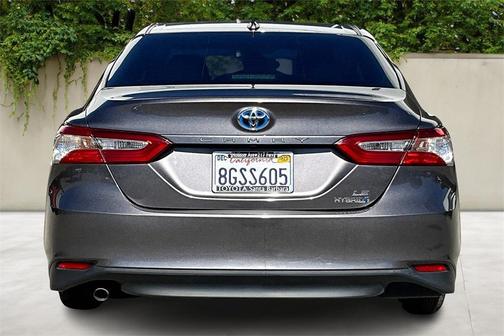2019 Toyota Camry Hybrid LE