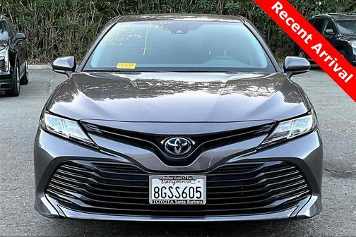 2019 Toyota Camry Hybrid LE