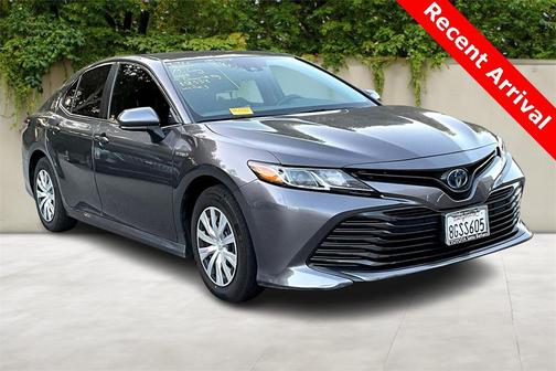 2019 Toyota Camry Hybrid LE