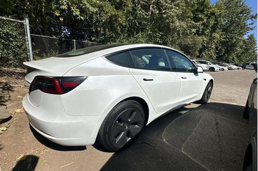 2023 Tesla Model 3 Standard Range