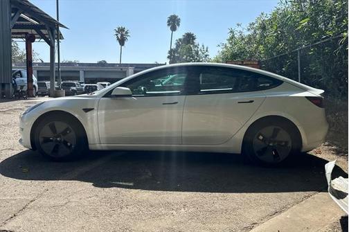 2023 Tesla Model 3 Standard Range