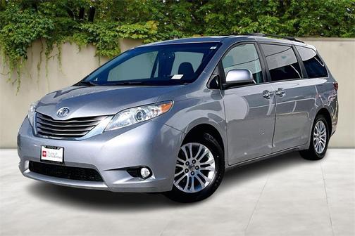 2016 Toyota Sienna SE