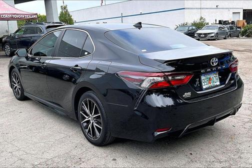 Midnight Black Metallic 2023 Toyota Camry SE