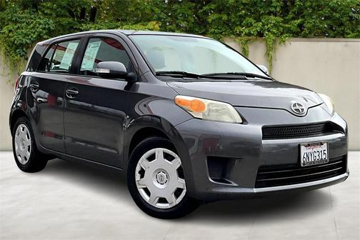 2010 Scion xD Base