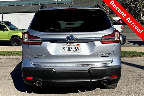 2022 Subaru Ascent Limited 8-Passenger