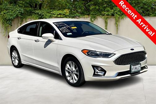 2019 Ford Fusion Energi Titanium