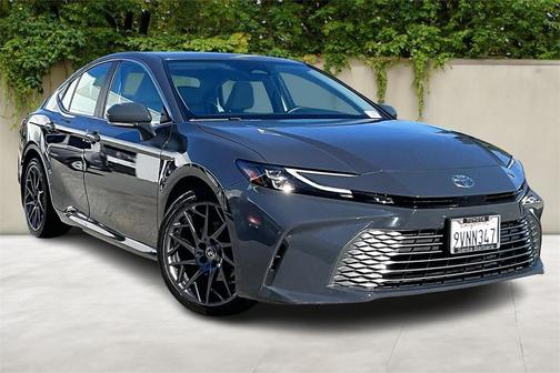 2025 Toyota Camry XLE