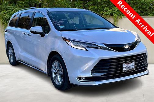 2024 Toyota Sienna Limited