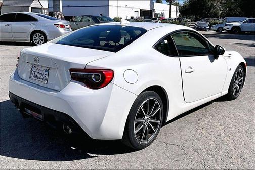 Halo 2017 Toyota 86 SE