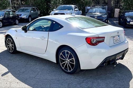 Halo 2017 Toyota 86 SE
