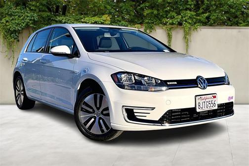 2019 Volkswagen e-Golf SE