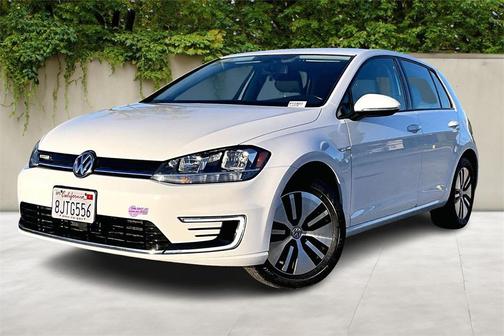 2019 Volkswagen e-Golf SE